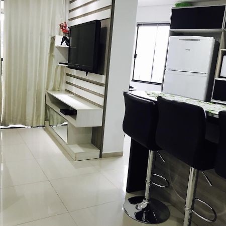 Apartamento 401 Edificio London Apartment ปิราตูบา ภายนอก รูปภาพ